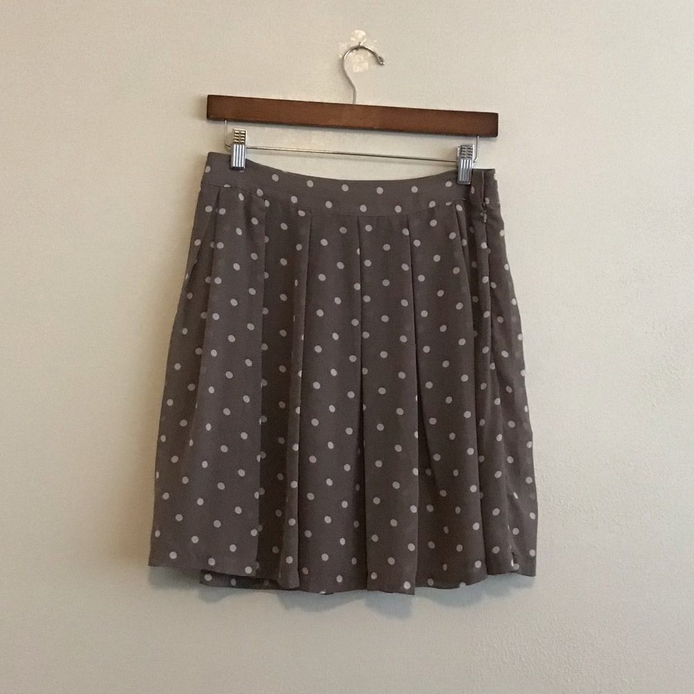 H&M Gray Polkadot Skirt
